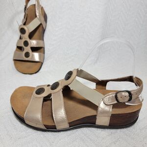 SAS Clover T-Strap Sandal Lusso Capp‎ 7 W Wide Comfort Wedge Open Toe
